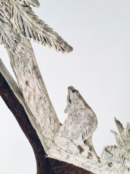 MIDNIGHT VOICE HOWLING WOLF STANDING ANTLER CARVING