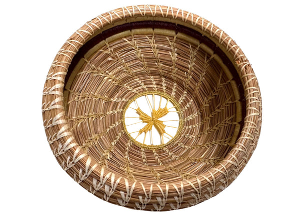 LIDDED BASKET WITH HAG STONE KNOB