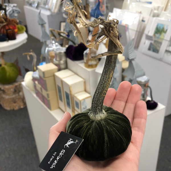 MOSS VELVET PUMPKIN 3"