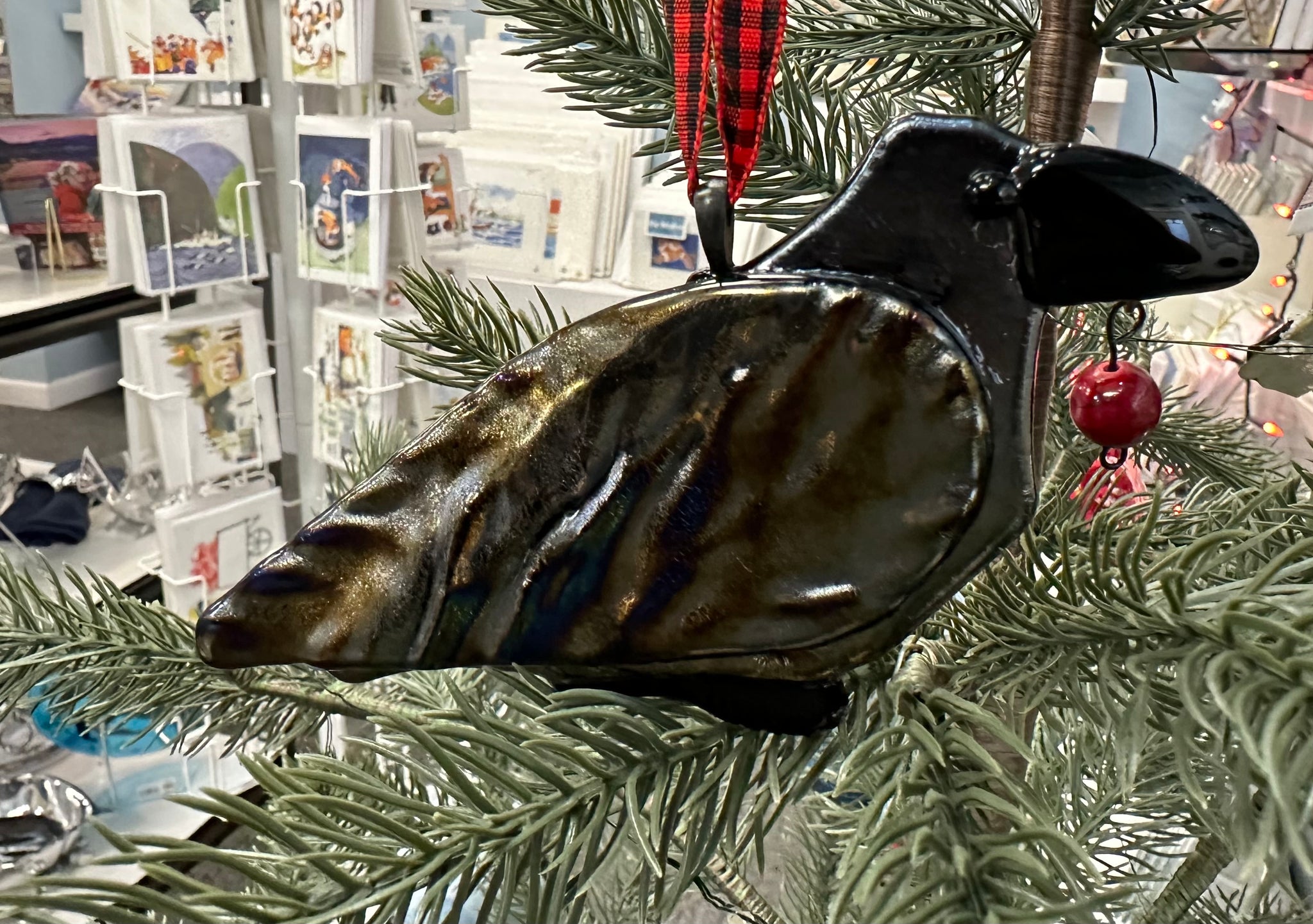 RAVEN WITH RED BEAD ORNAMENT