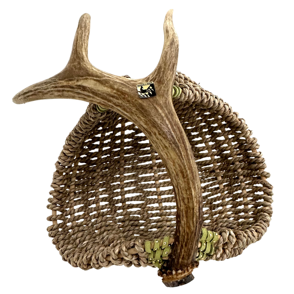 SITKA BLACKTAIL ANTLER & SEA GRASS BASKET WITH GREEN STUDDED LEATHER