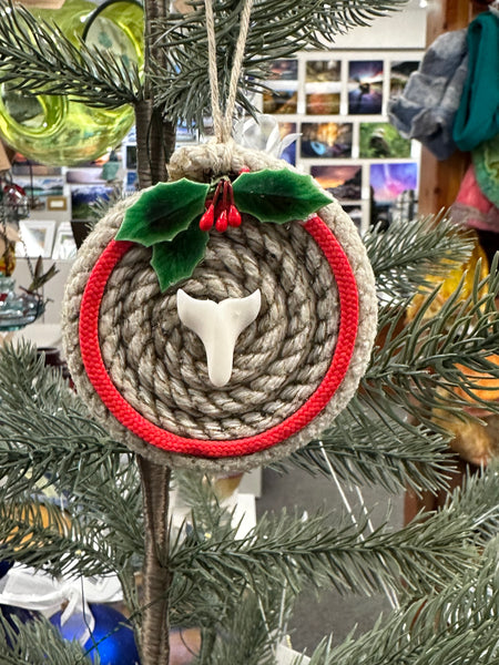 LONGLINE HOLIDAY ORNAMENTS