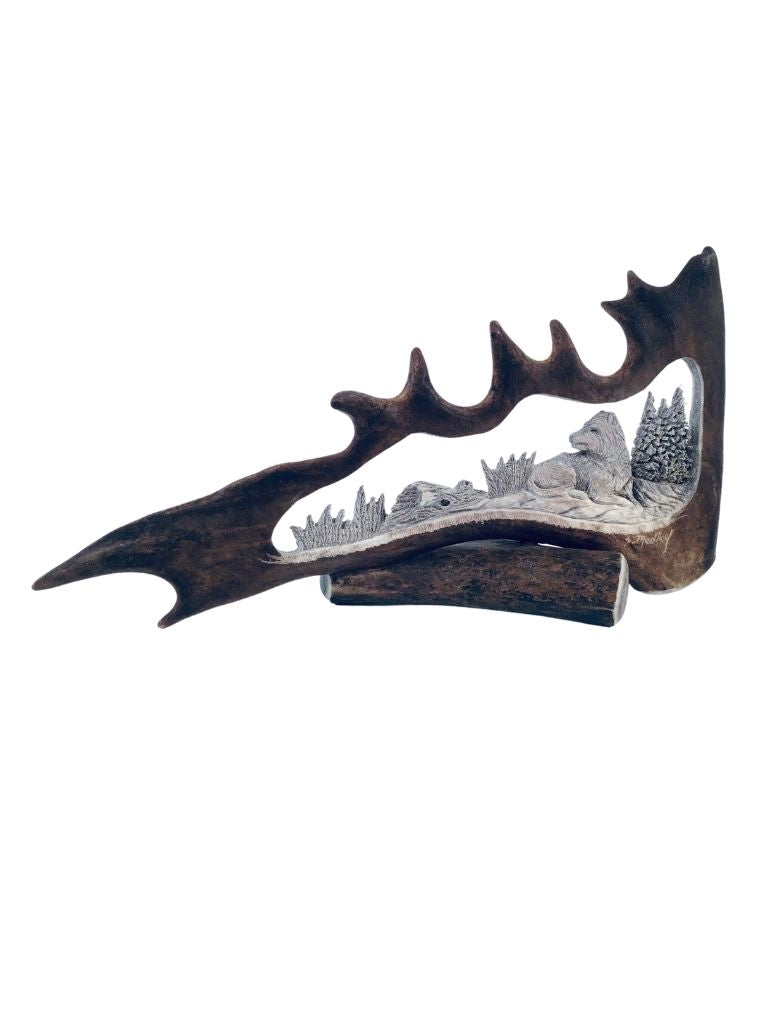 CARVED CARIBOU SHOVEL WOLF