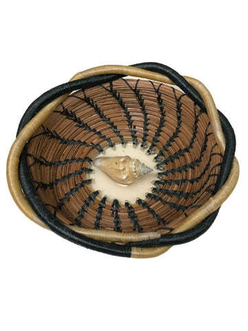 PINE NEEDLE BASKET WITH SEASHELL CENTER AND TWIST BORDER