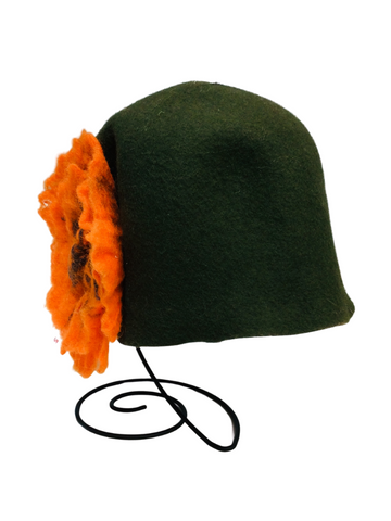 FELTED HAT OLIVE GREEN W ORANGE FLOWER