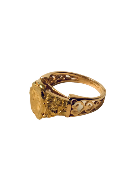 FILIGREE ON SIDES WITH NUGGET RING
