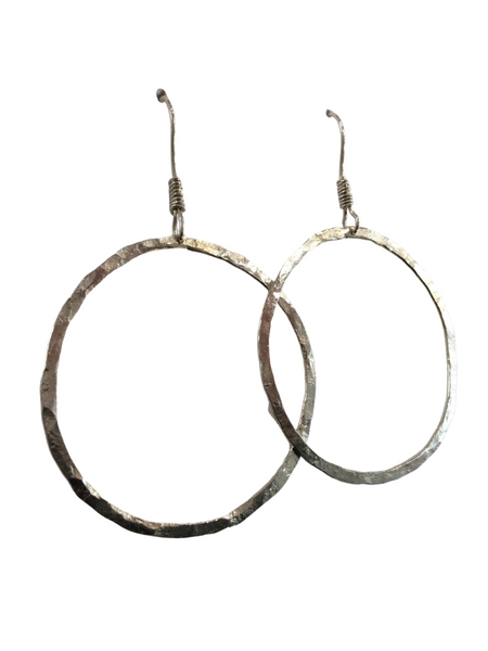 HAMMERED ROUND EARRINGS