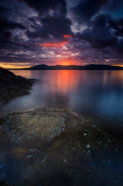 LAST GLOW AT SETTLER'S COVE 12X18 PHOTO ON METAL