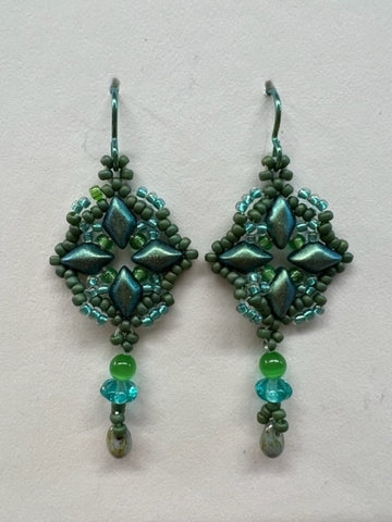 CATHEDRAL EARRINGS MATTE GREEN