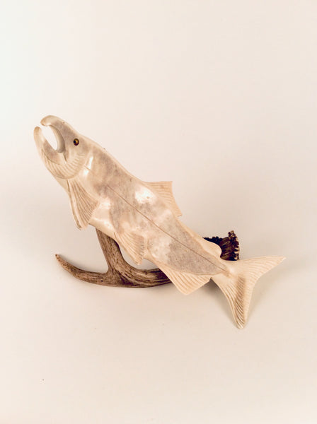 JUMPING SALMON ON ANTLER BASE