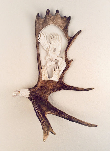 LAST CATCH HANGING ANTLER CARVING