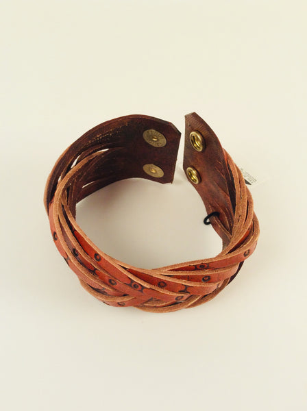 STAMPED TAN LEATHER DOUBLE SNAP MYSTERY BRAID