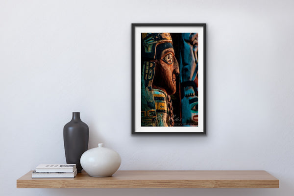 TOTEM POLE FACE 12X18