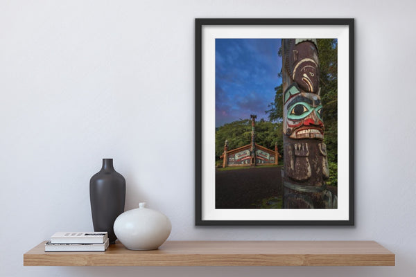 TOTEM BIGHT 12X18