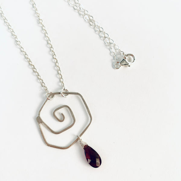STERLING SWIRL NECKLACE WITH GARNET