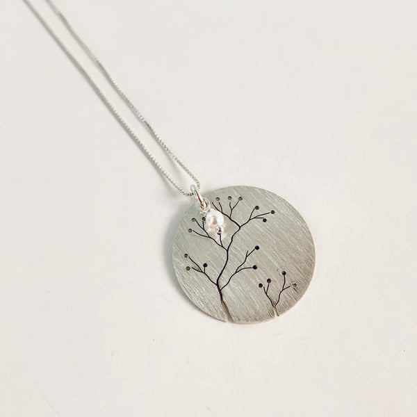CUT BRANCH NECKLACE