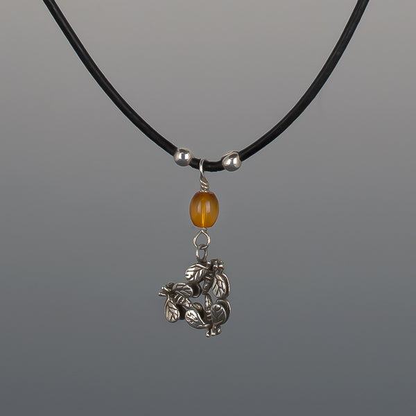 BUZZZ-B PENDANT AMBER ON LEATHER CHAIN