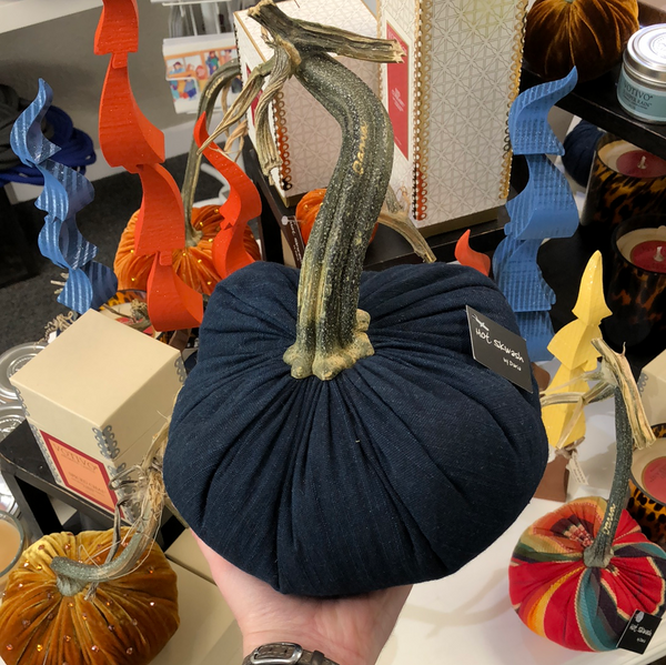 DENIM PUMPKIN 8"