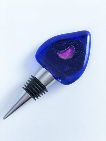 BLUE GLASS PETAL WINE STOPPER