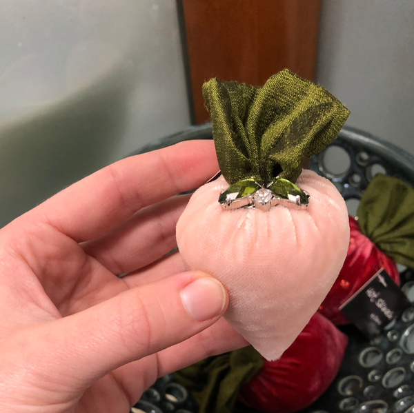 SMALL BLUSH STRAWBERRY