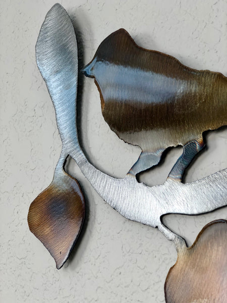 SINGLE CHICKADEE BRANCH