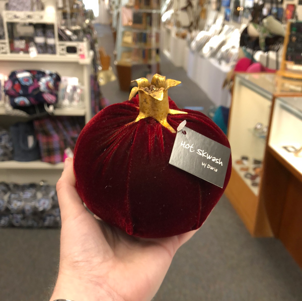 VELVET POMEGRANATE SOLID